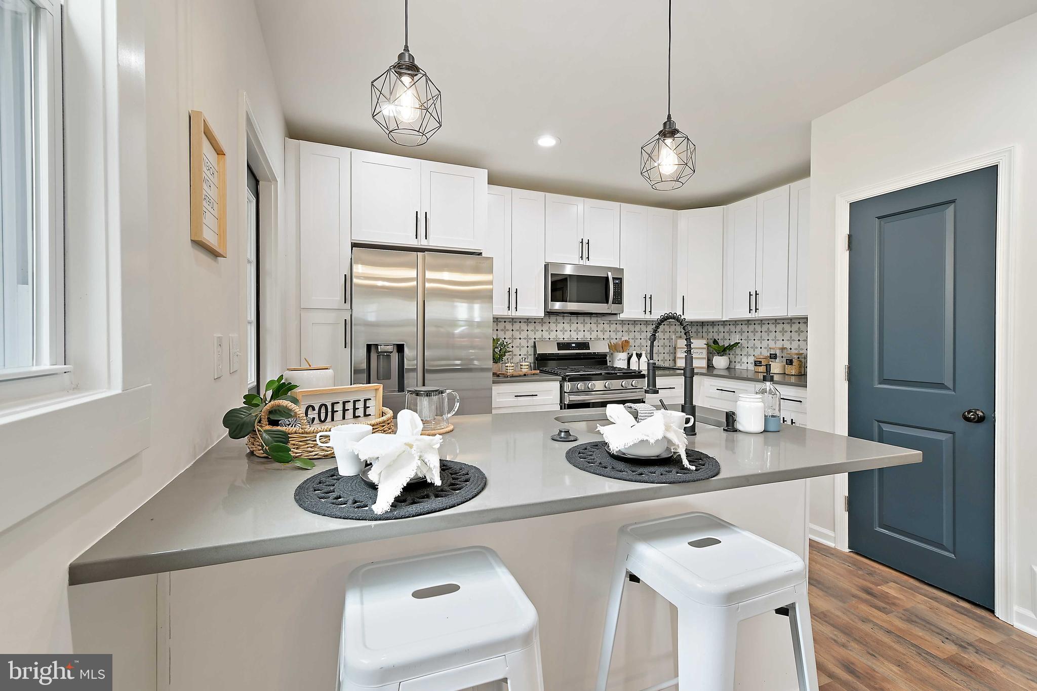 5502 Plymouth Road Baltimore, MD 21214 - Photo 11 of 42 Quartz Countertops