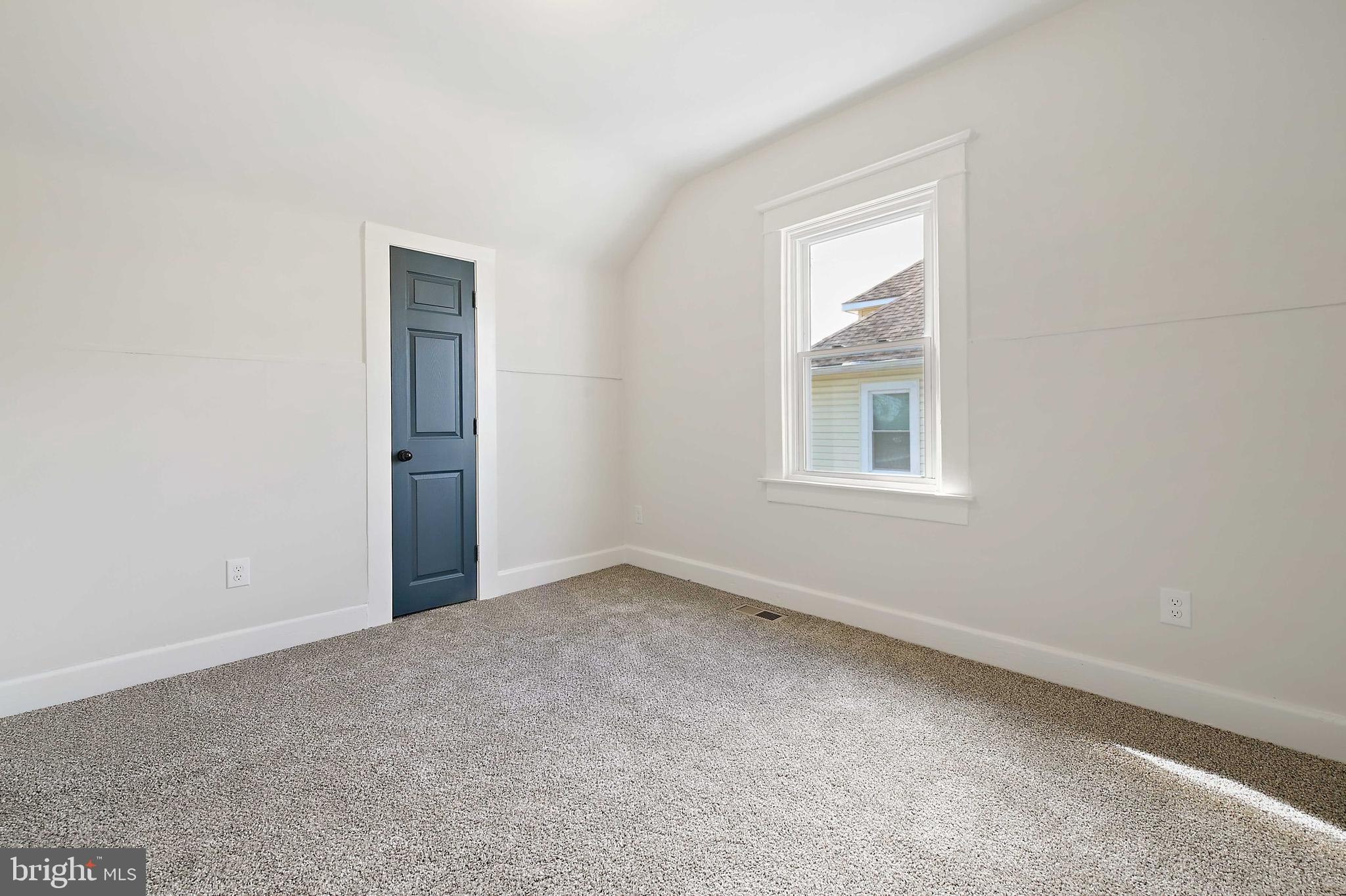 5502 Plymouth Road Baltimore, MD 21214 - Photo 26 of 42 3rd Bedroom