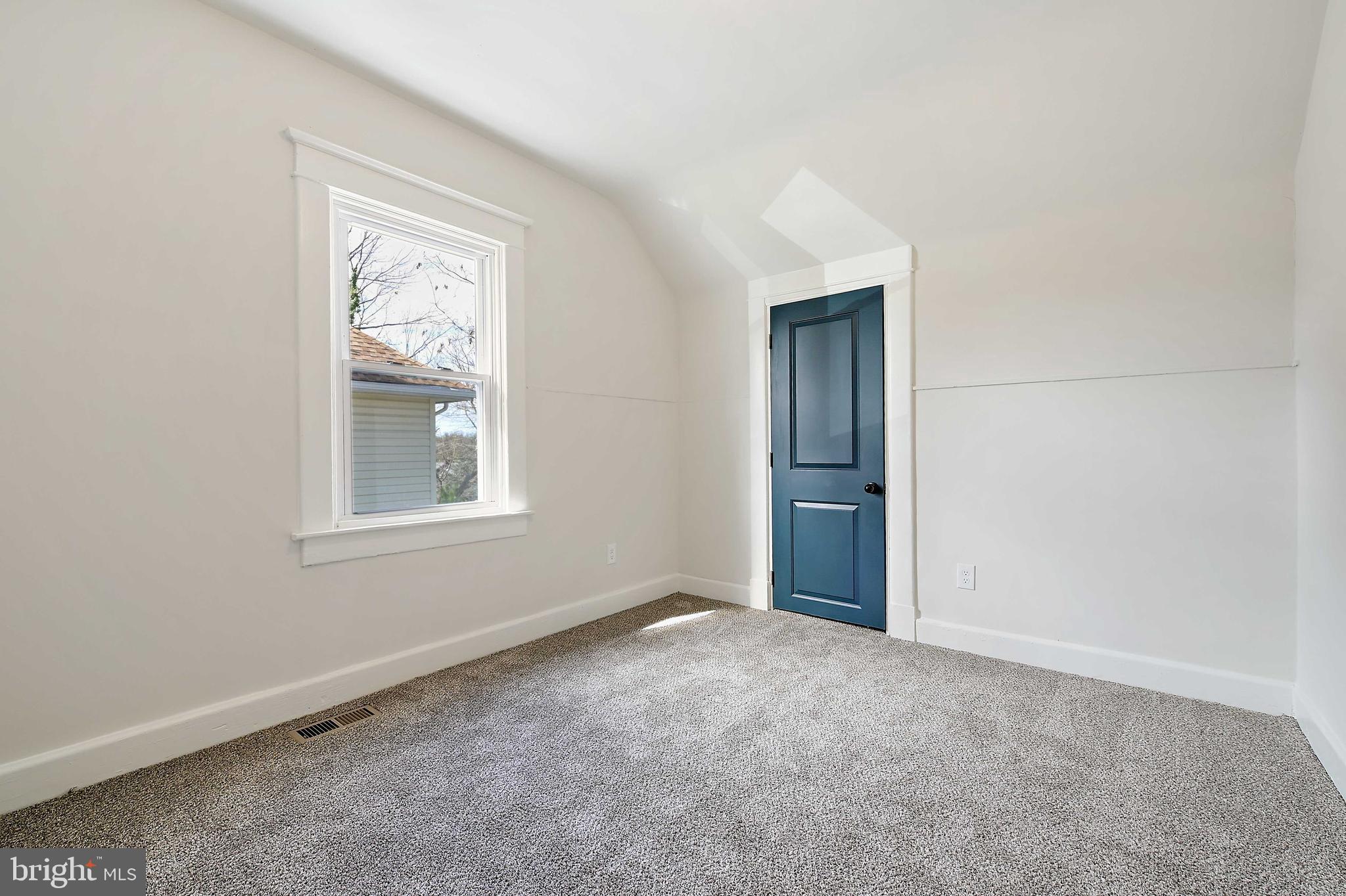 5502 Plymouth Road Baltimore, MD 21214 - Photo 27 of 42 3rd Bedroom