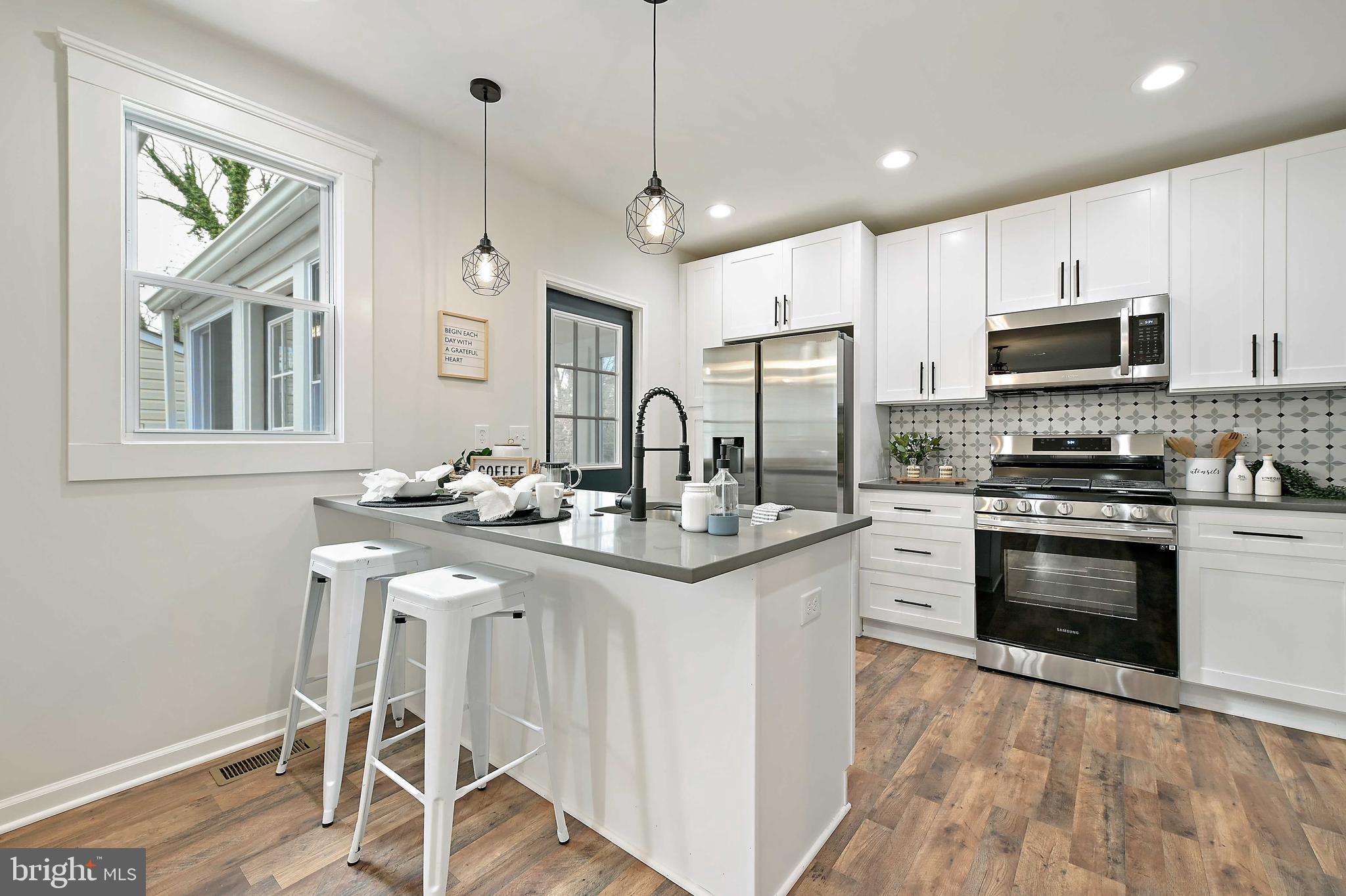 5502 Plymouth Road Baltimore, MD 21214 - Photo 10 of 42 Gourmet Kitchen