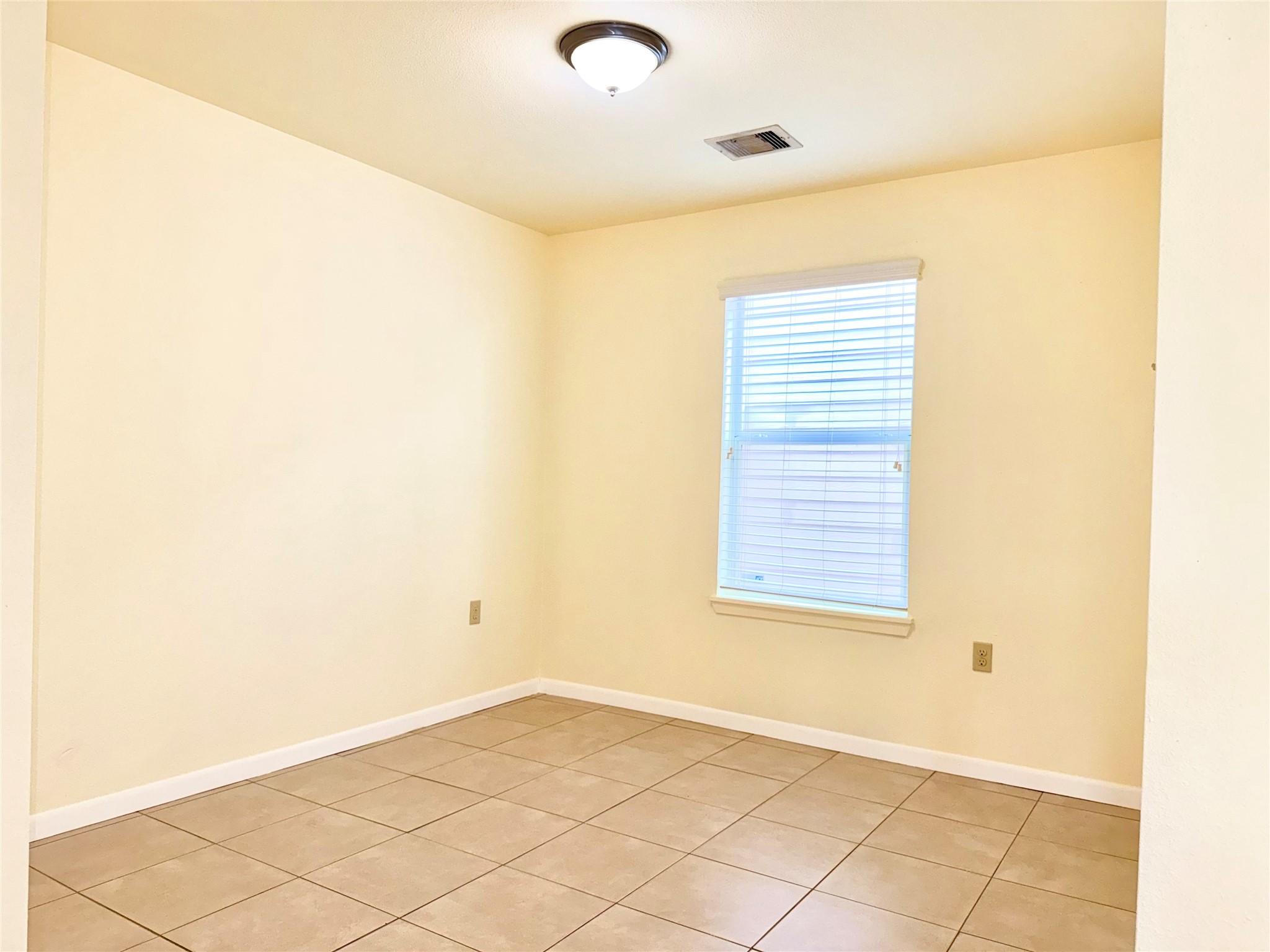 10060 Emnora Lane Houston, TX 77080 - Photo 23 of 29