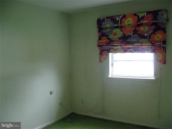 421 Rennard Street Philadelphia, PA 19116 - Photo 16 of 21 Bedroom 3