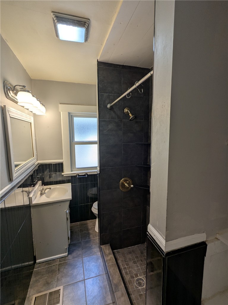 918 South Goodman Street Rochester, NY 14620 - Photo 15 of 25