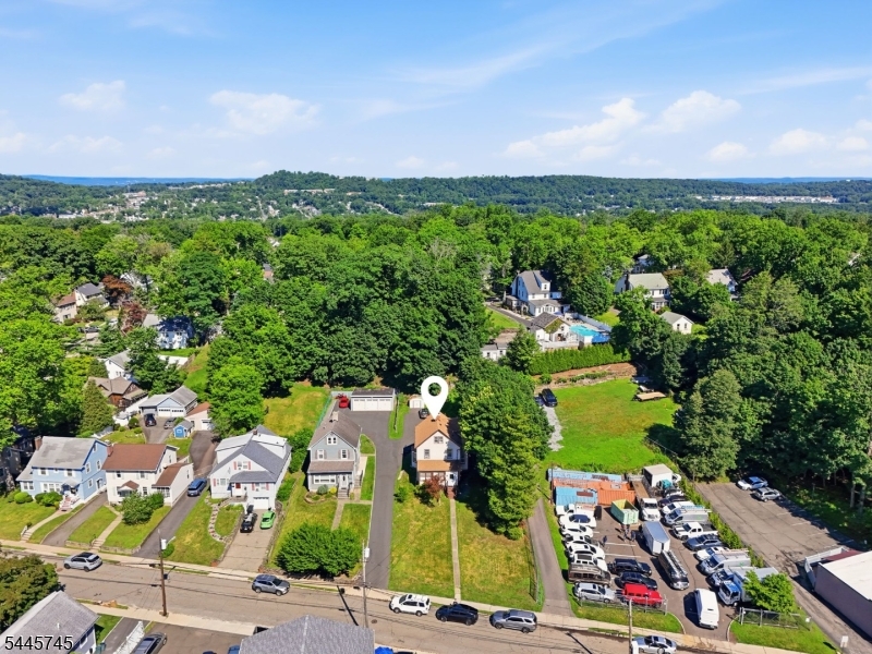 60 Martin Road Verona, NJ 07044 - Photo 30 of 36