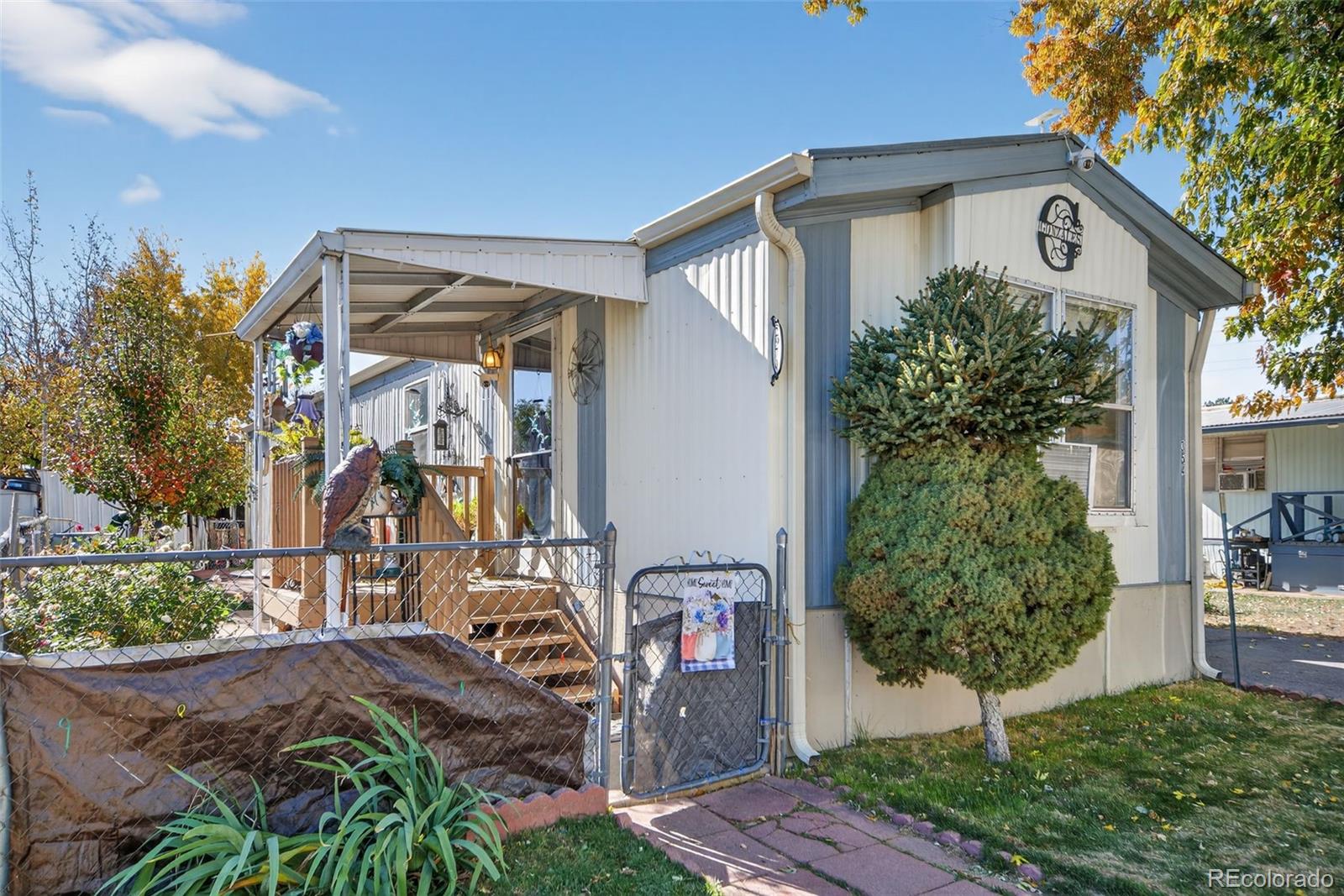 2970 Falcon Street Denver, CO 80260 - Photo 4 of 29