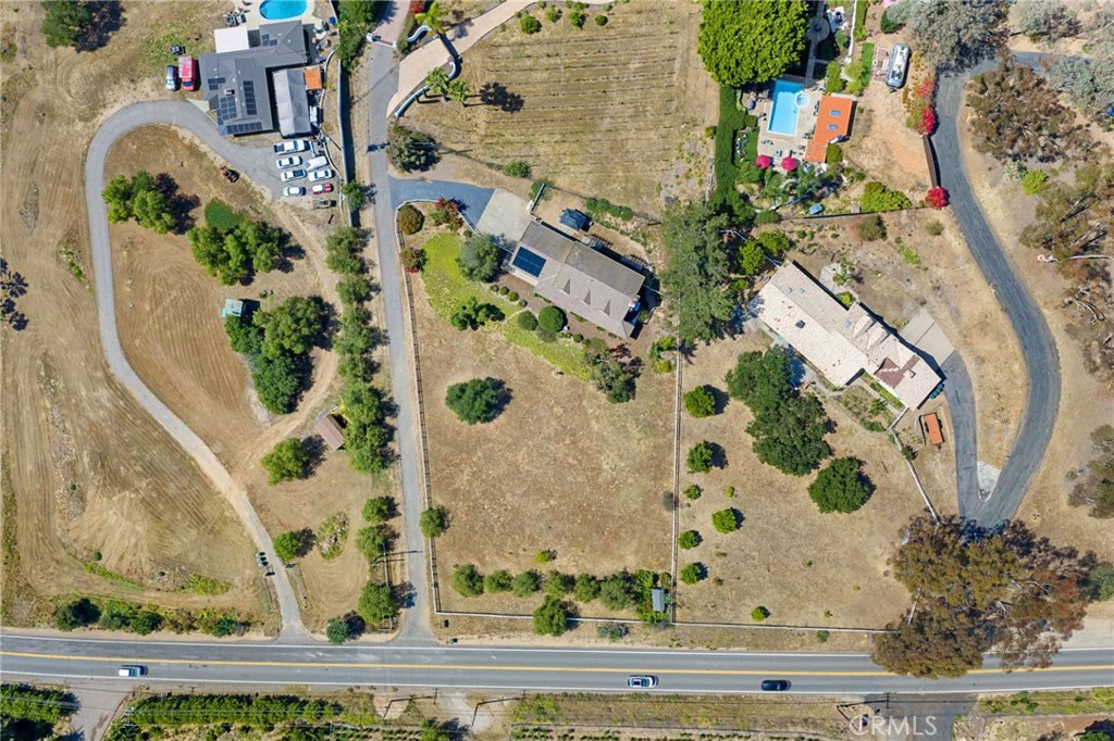 3162 Reche Road Fallbrook, CA 92028 - Photo 13 of 73