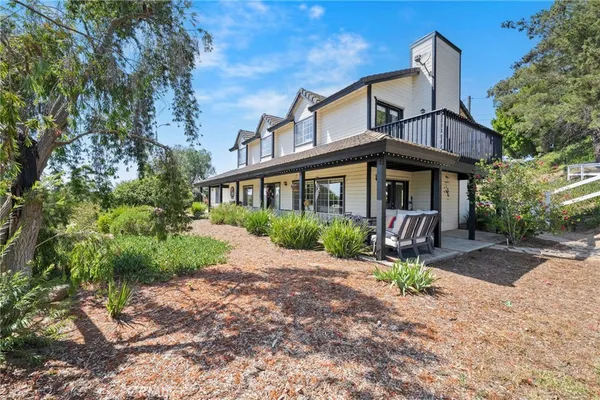 $1,095,000 | 3162 Reche Road, Fallbrook, CA 92028