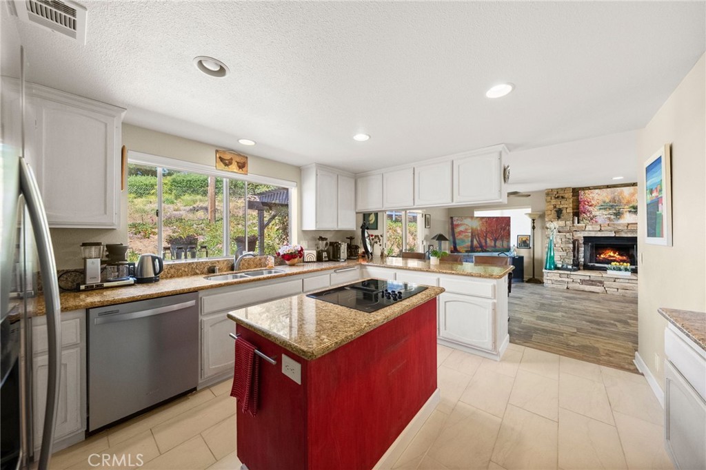 3162 Reche Road Fallbrook, CA 92028 - Photo 8 of 73