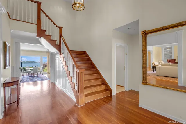 $11,800,000 | 22 Martin Court, Kings Point, NY 11024