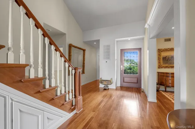 $11,800,000 | 22 Martin Court, Kings Point, NY 11024