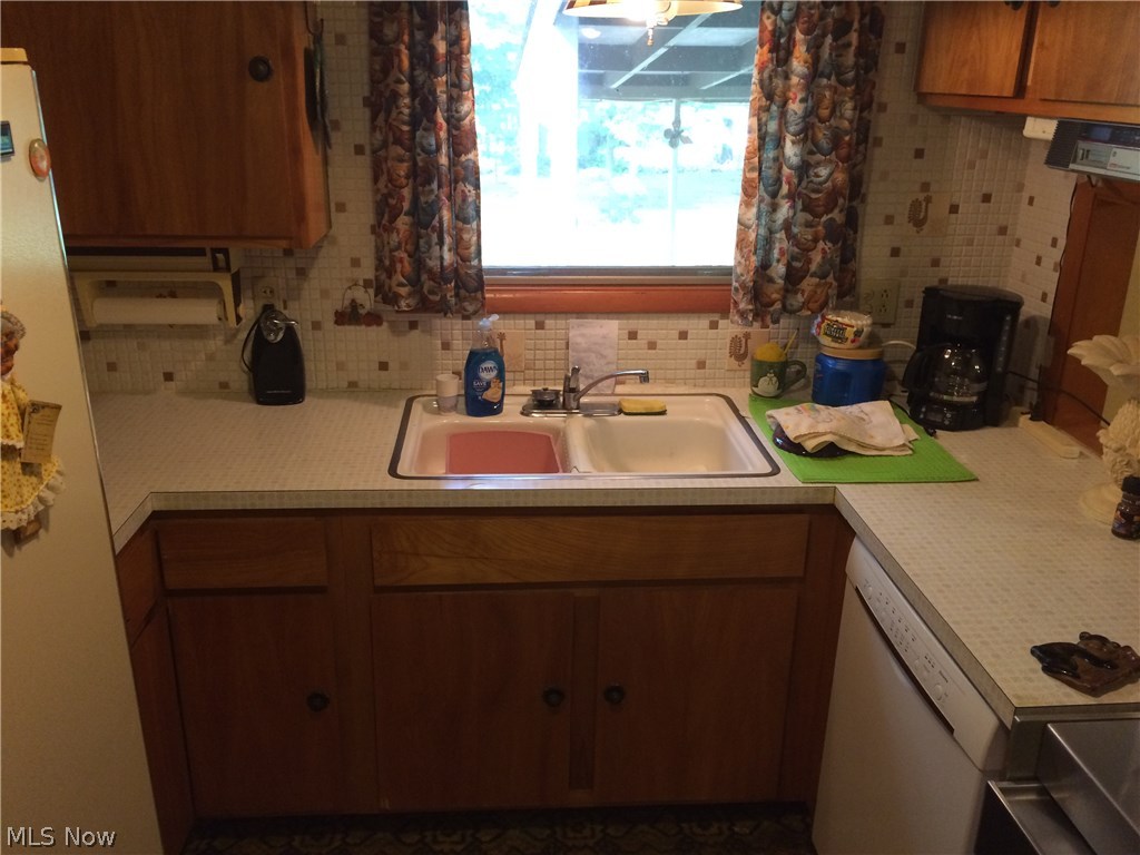 3629 Longfield Road Ravenna, OH 44266 - Photo 7 of 19 Kitchen