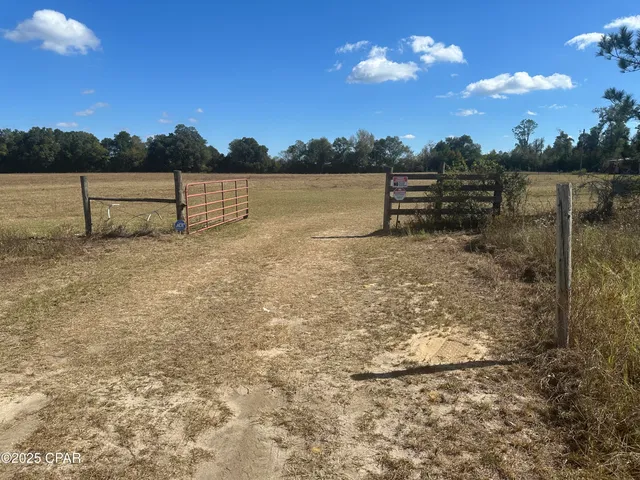 $350,000 | 4584 Dunaway Road, Bascom, FL 32423