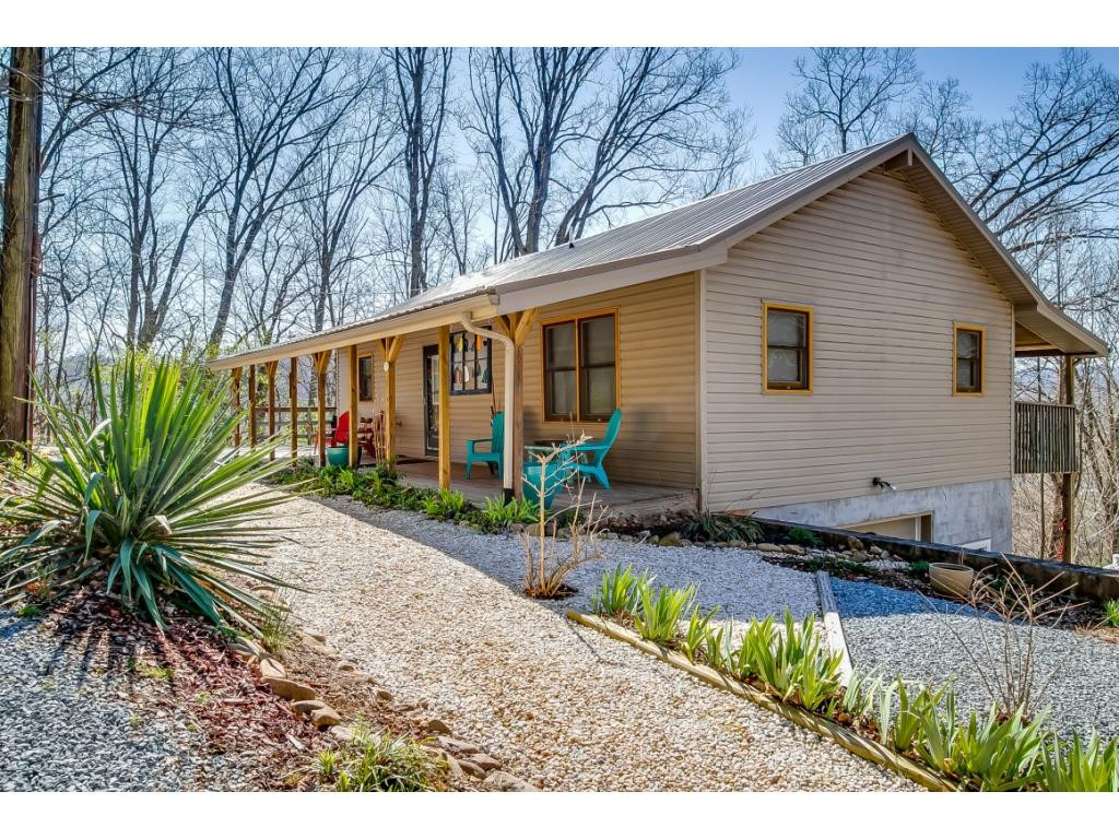 153 Dan Cole Road Elizabethton, TN 37643 - Photo 35 of 36 Photo 35