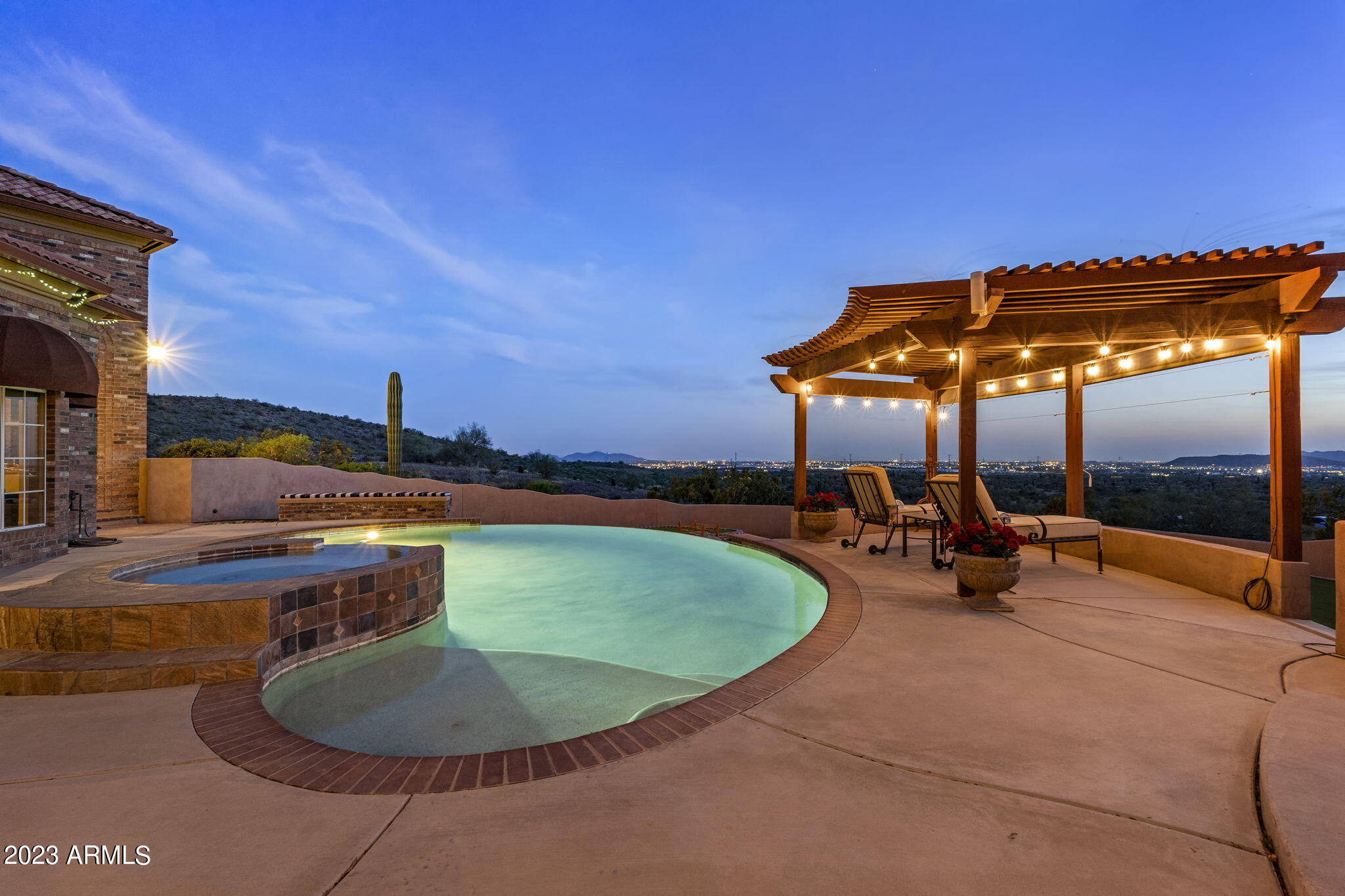 616 East Yearling Road Phoenix, AZ 85085 - Photo 47 of 58 Infinity Pool and Spa w/Pargola