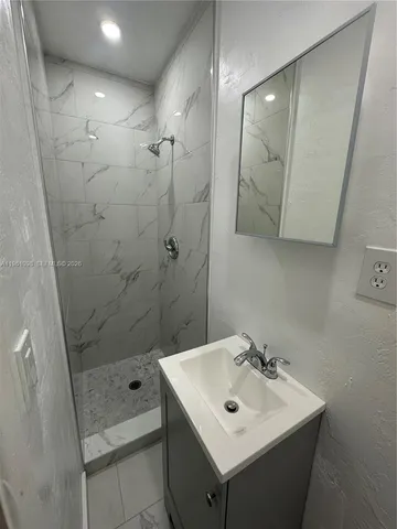 $3,200 | 200 West 53rd Terrace, Hialeah, FL 33012