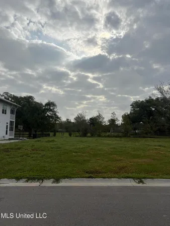 $196,000 | Seaside Oaks Dr Pass, Pass Christian, MS 39571