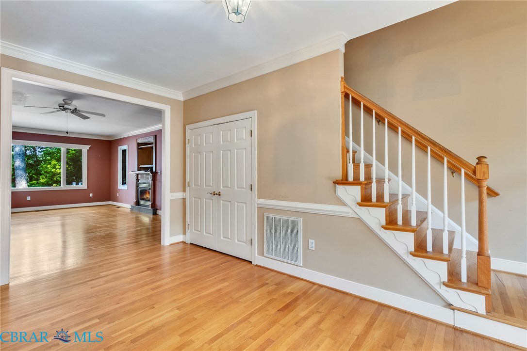 75 Lagrange Avenue Kilmarnock, VA 22482 - Photo 6 of 93