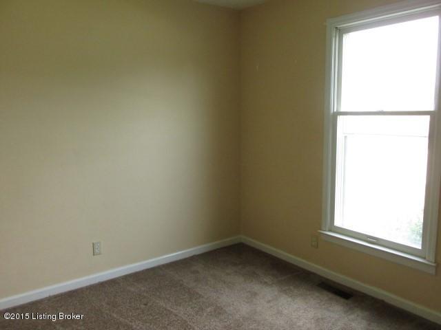 505 Hickory Road Lawrenceburg, KY 40342 - Photo 9 of 10 End bedroom