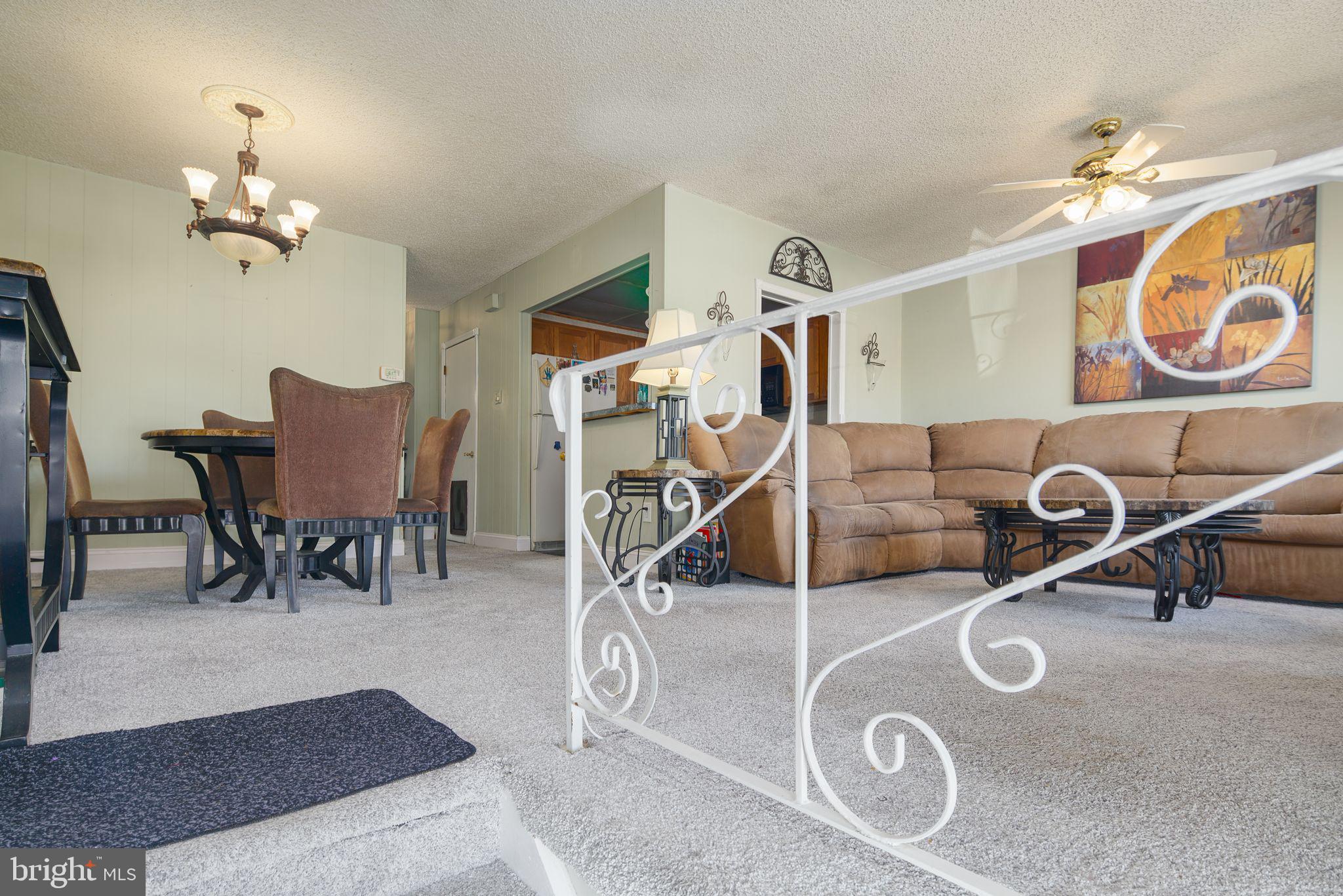 3558 Brookview Road Philadelphia, PA 19154 - Photo 5 of 31 Gallery Image 5