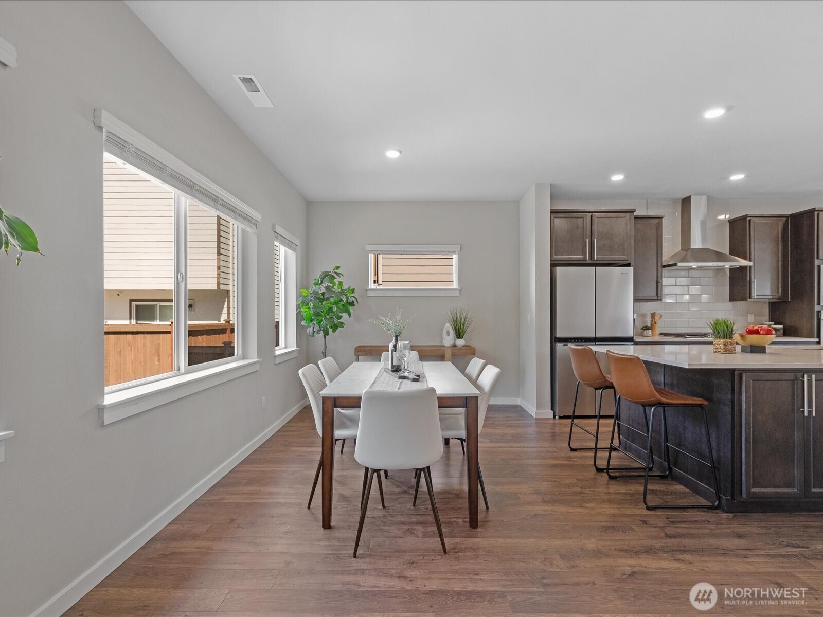 20820 3rd Avenue Southeast Bothell, WA 98012 - Photo 5 of 27