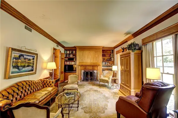 $824,900 | 900 Williams Avenue, Natchitoches, LA 71457