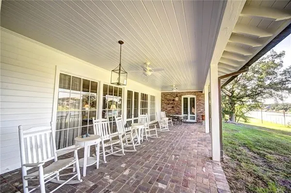 $824,900 | 900 Williams Avenue, Natchitoches, LA 71457