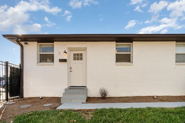 a view of front door
