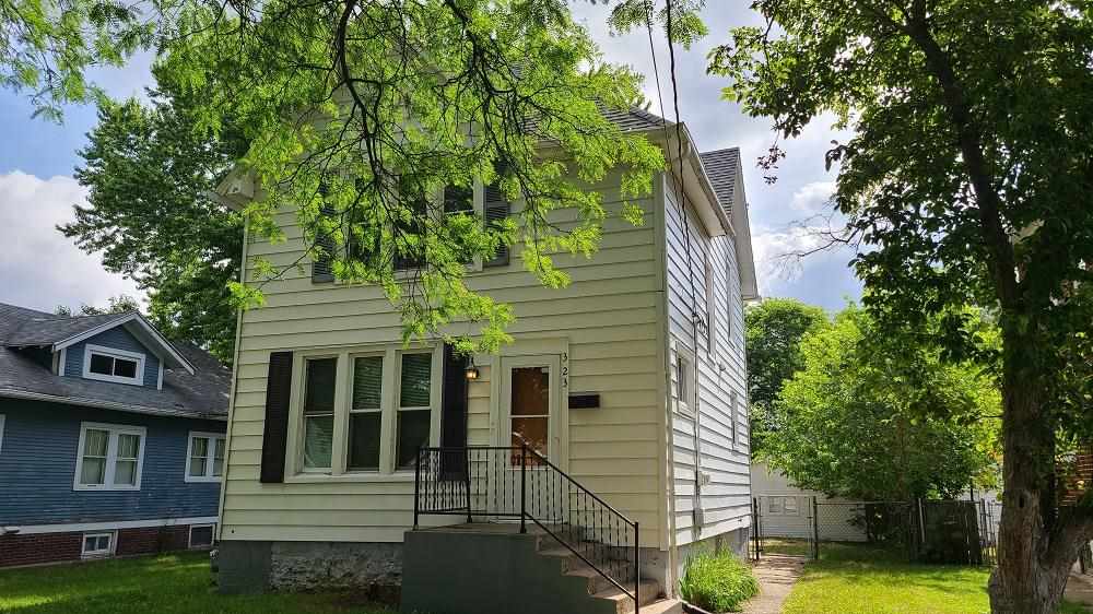 323 Rome Avenue Rockford, IL 61107 - Photo 2 of 12 Gallery Image 2