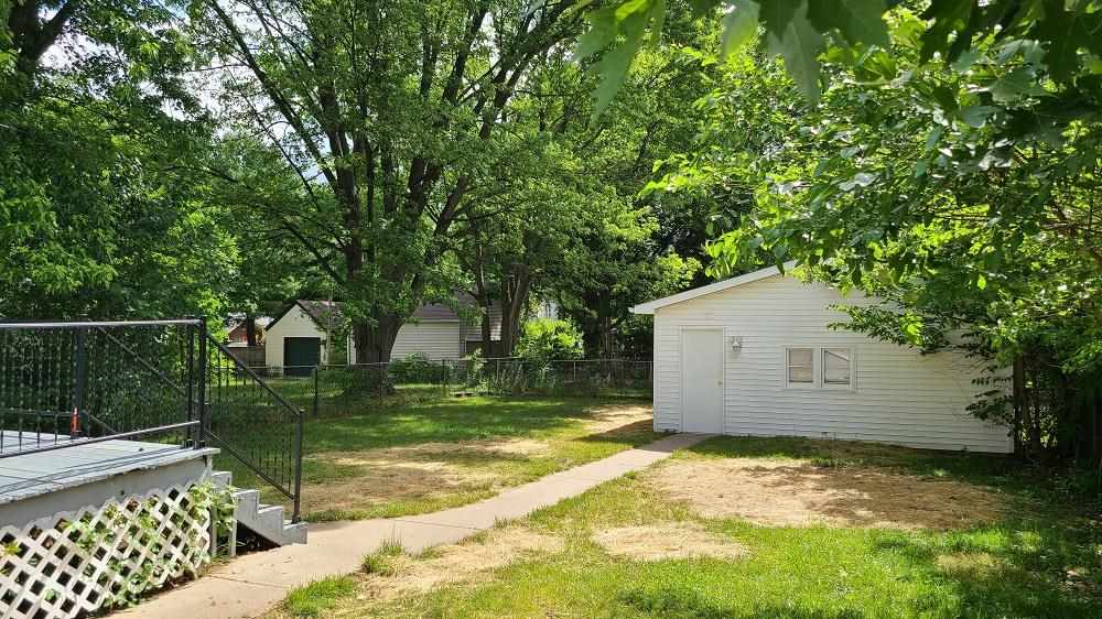 323 Rome Avenue Rockford, IL 61107 - Photo 10 of 12 Gallery Image 10