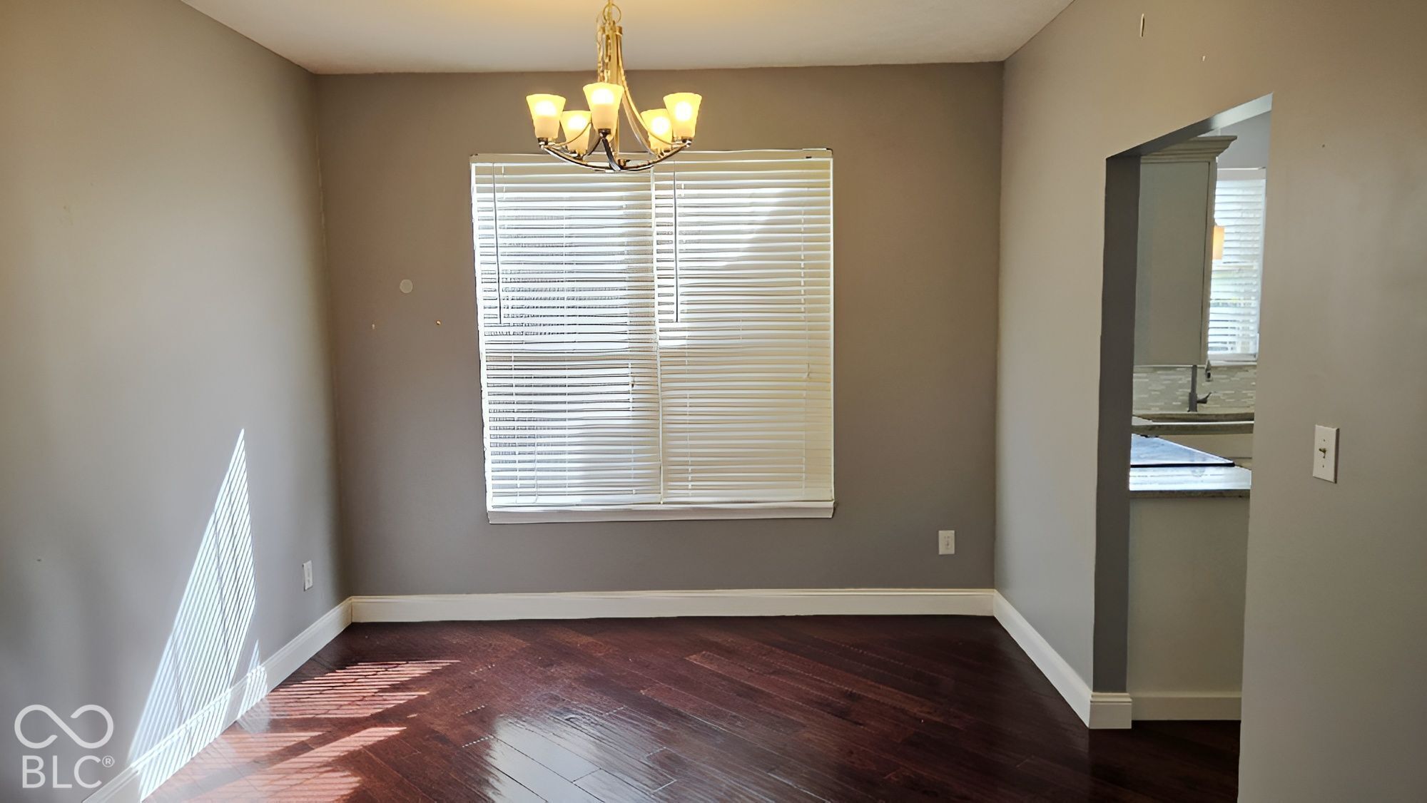 10737 Emery Way Fishers, IN 46037 - Photo 10 of 31 Gallery Image 10