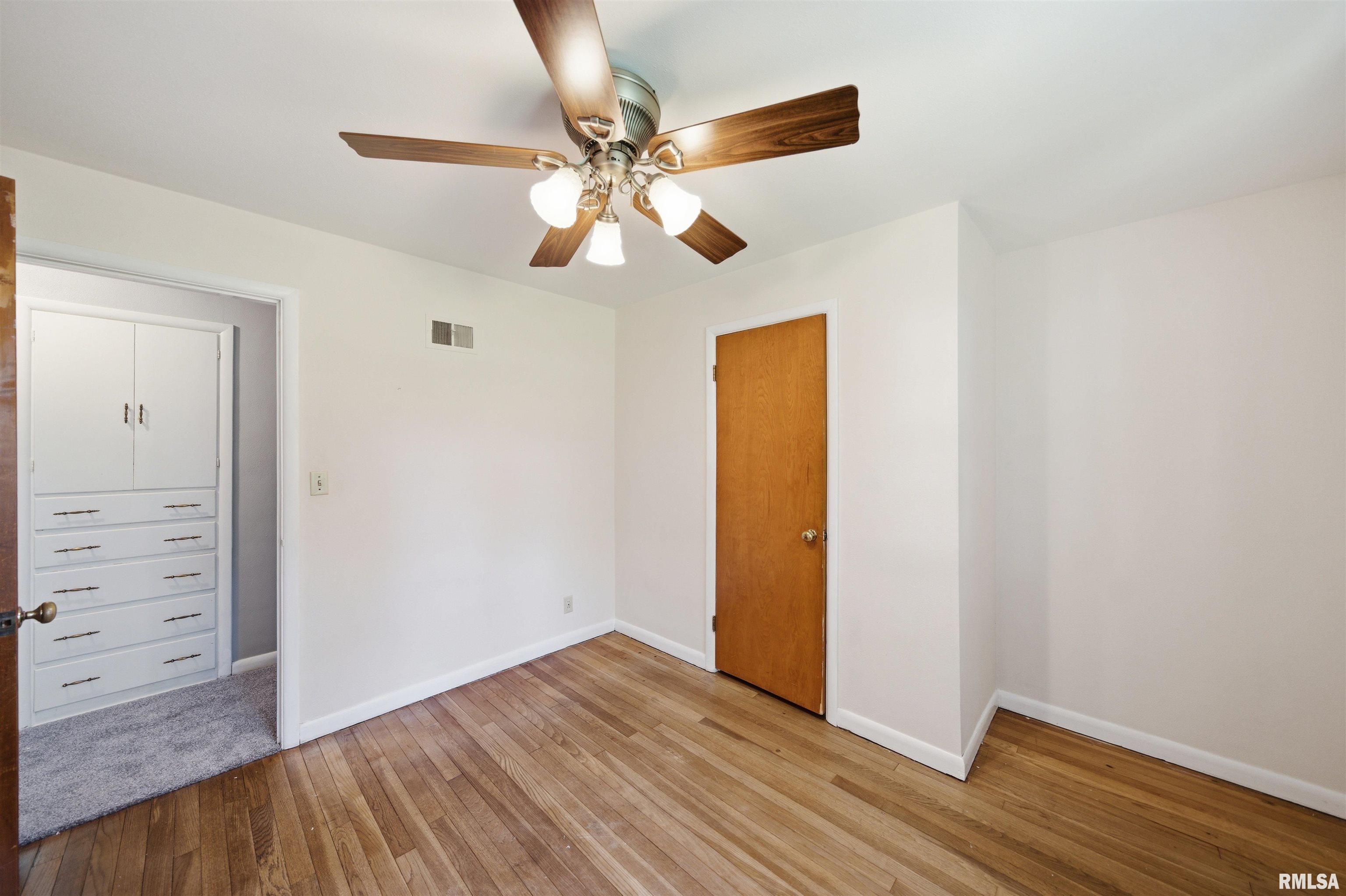 5203 North Sheridan Road Peoria, IL 61614 - Photo 24 of 31