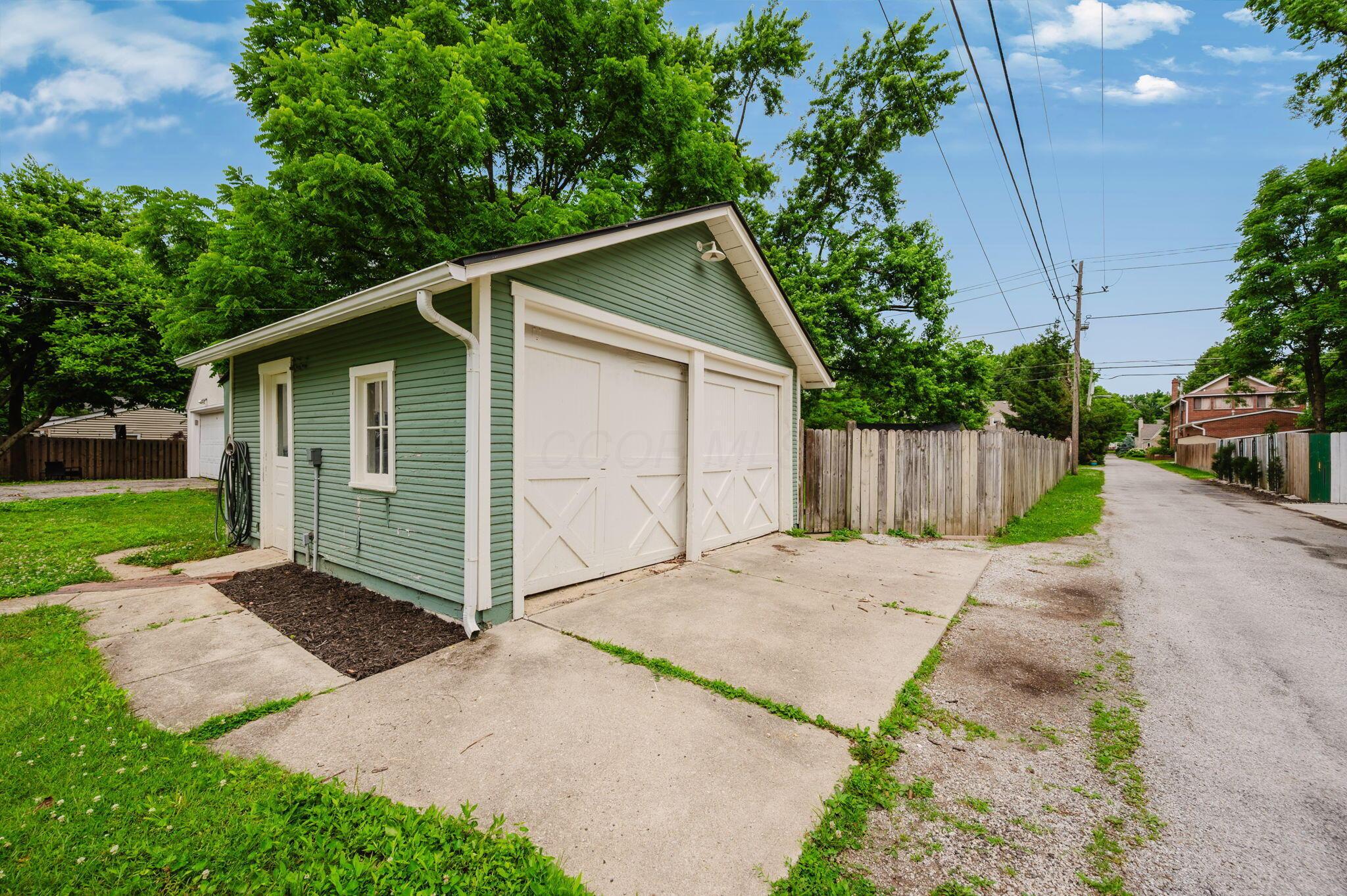 72 Garden Road Columbus, OH 43214 - Photo 48 of 82