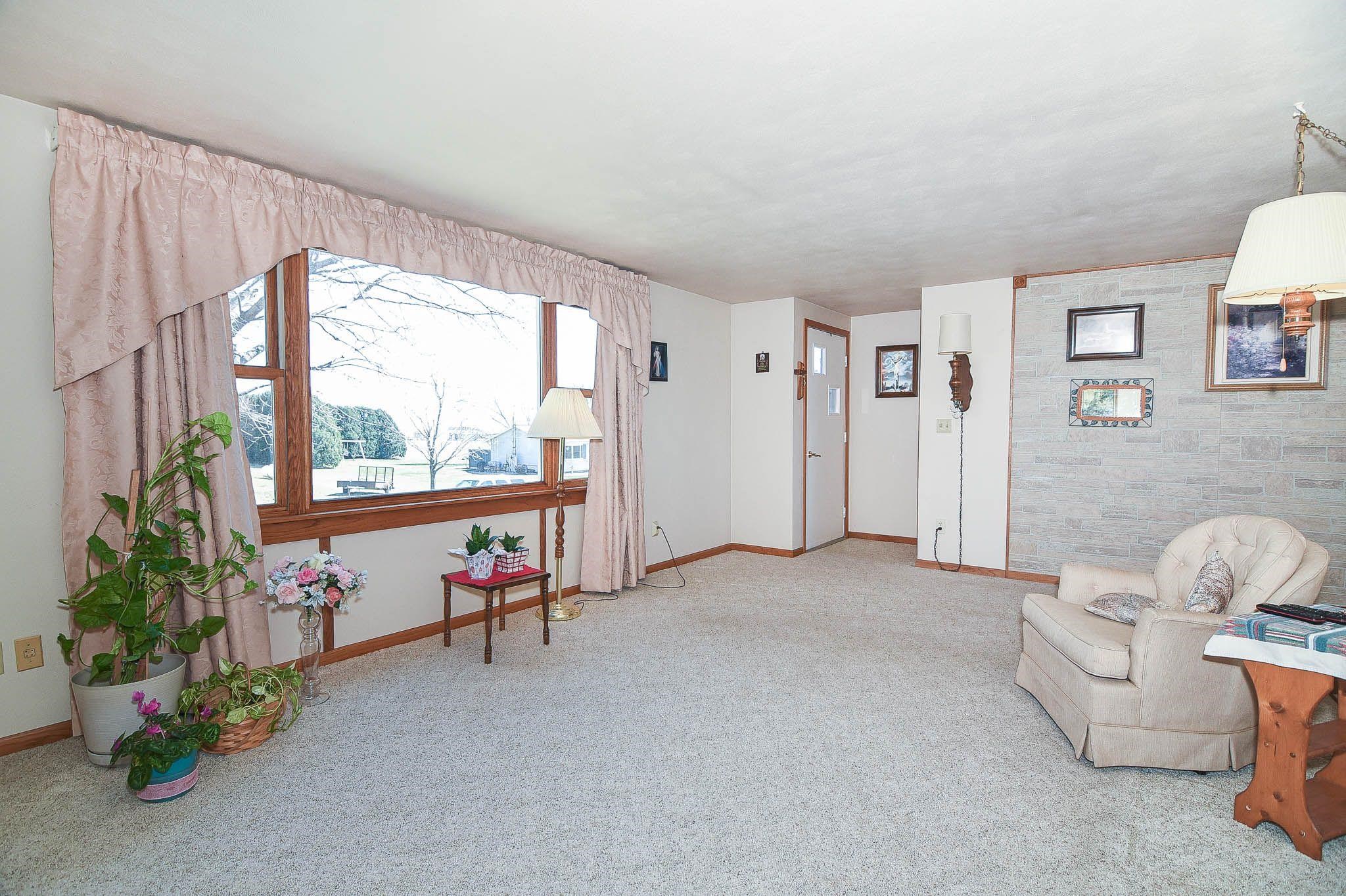 13617 Bartow Road Fennimore, WI 53809 - Photo 3 of 37