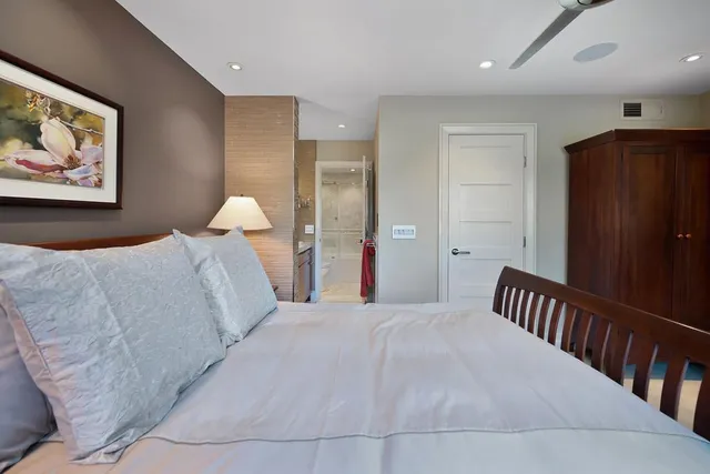 $350,000 | 796 Woodside Lane East, Unit 7, Sacramento, CA 95825