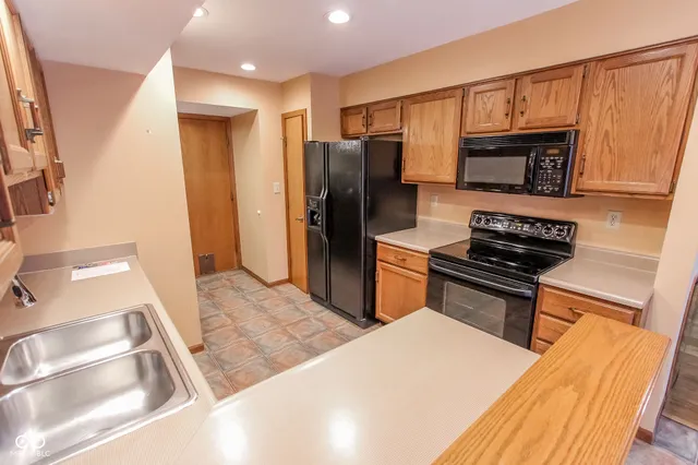 $249,000 | 7524 Choate Court, Indianapolis, IN 46254