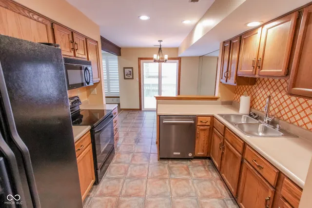 $249,000 | 7524 Choate Court, Indianapolis, IN 46254