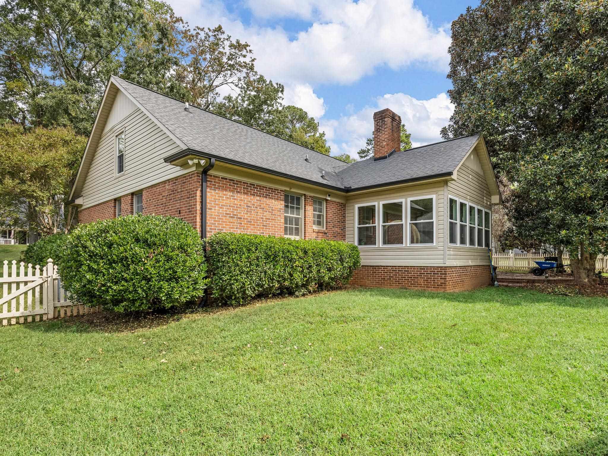 1216 Shoresbrook Road Spartanburg, SC 29301 - Photo 37 of 42 Gallery Image 37