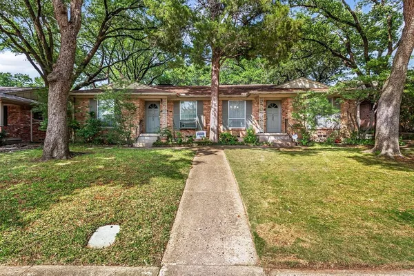 $2,200 | 7505 Brentcove Circle, Dallas, TX 75214
