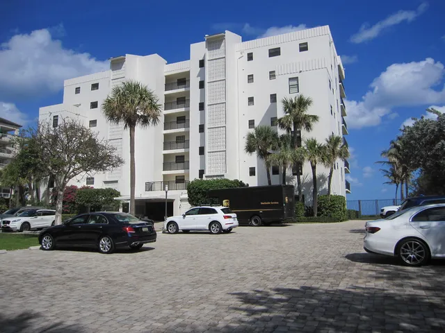 $15,000 | 3951 North Ocean Boulevard, Unit 503, Delray Beach, FL 33483