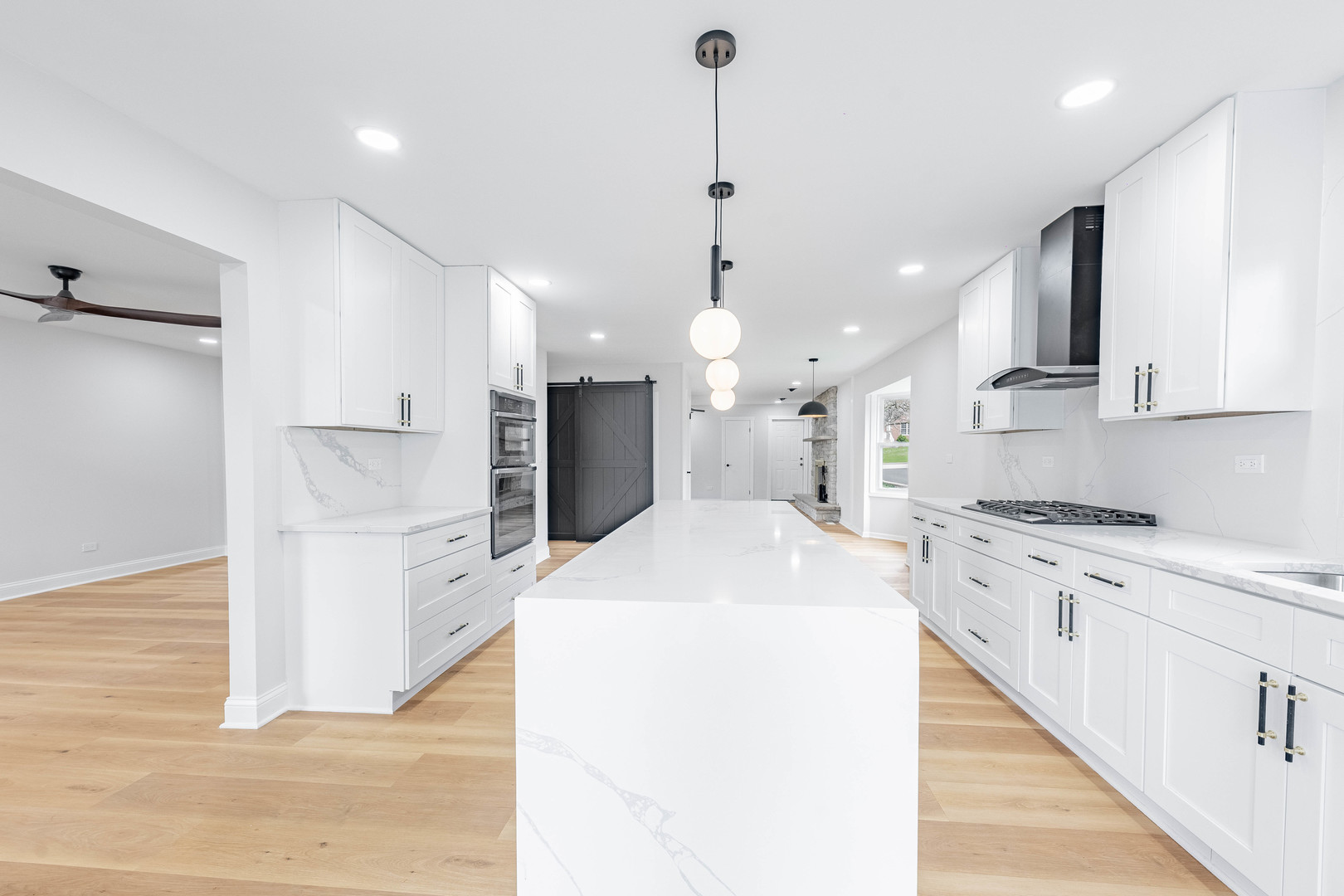 5S254 Middle Road Naperville, IL 60563 - Photo 13 of 45