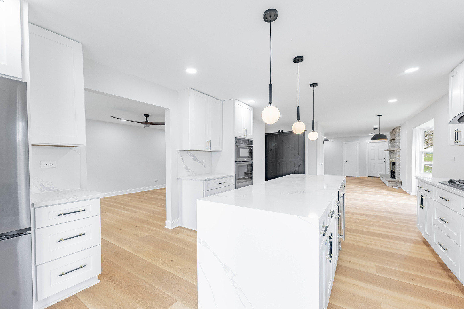 5S254 Middle Road Naperville, IL 60563 - Photo 14 of 45