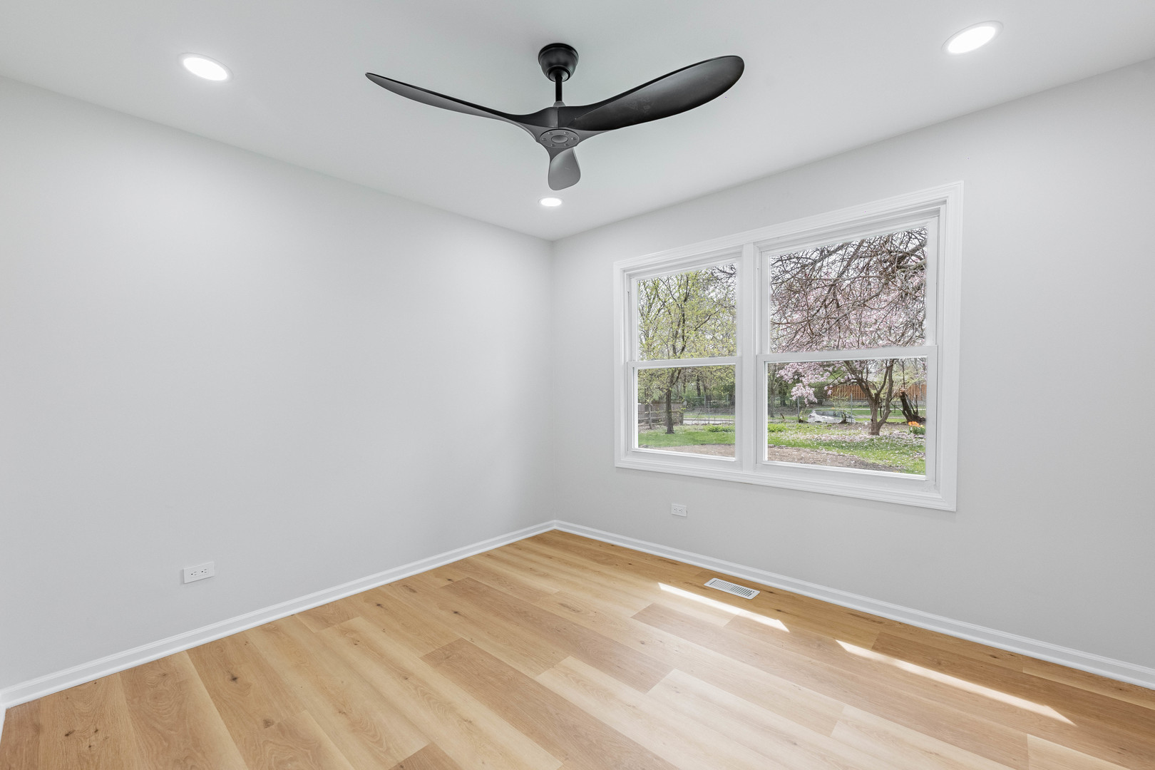 5S254 Middle Road Naperville, IL 60563 - Photo 29 of 45