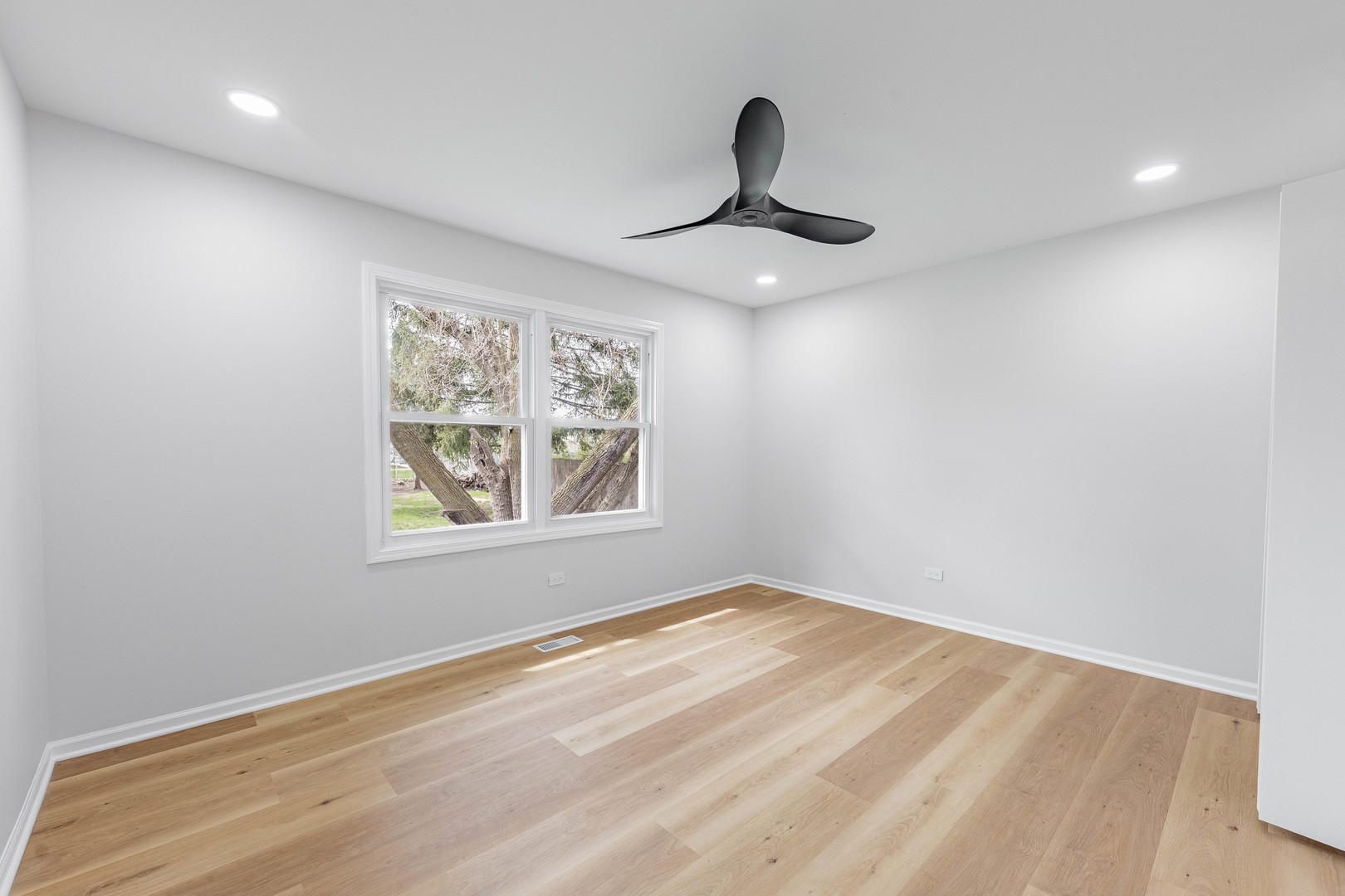 5S254 Middle Road Naperville, IL 60563 - Photo 31 of 45