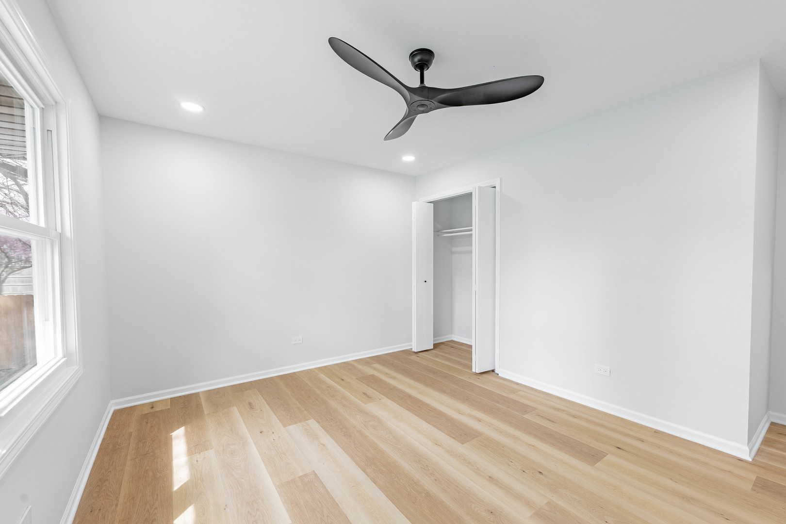 5S254 Middle Road Naperville, IL 60563 - Photo 32 of 45