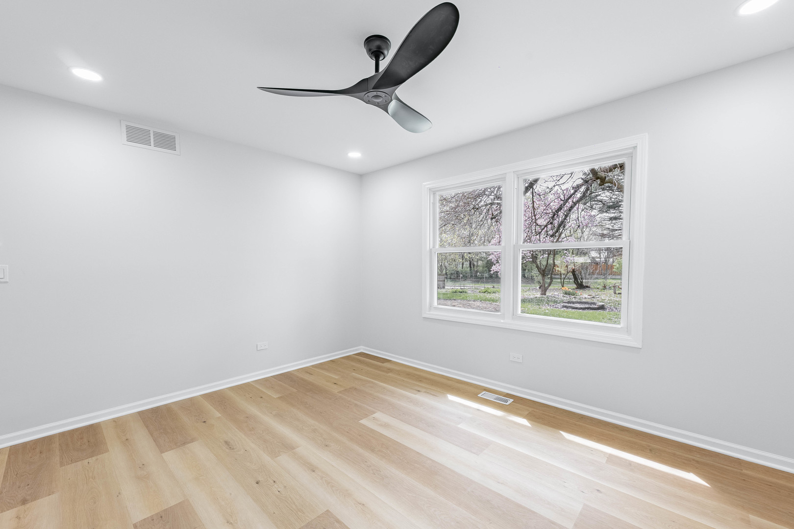 5S254 Middle Road Naperville, IL 60563 - Photo 33 of 45