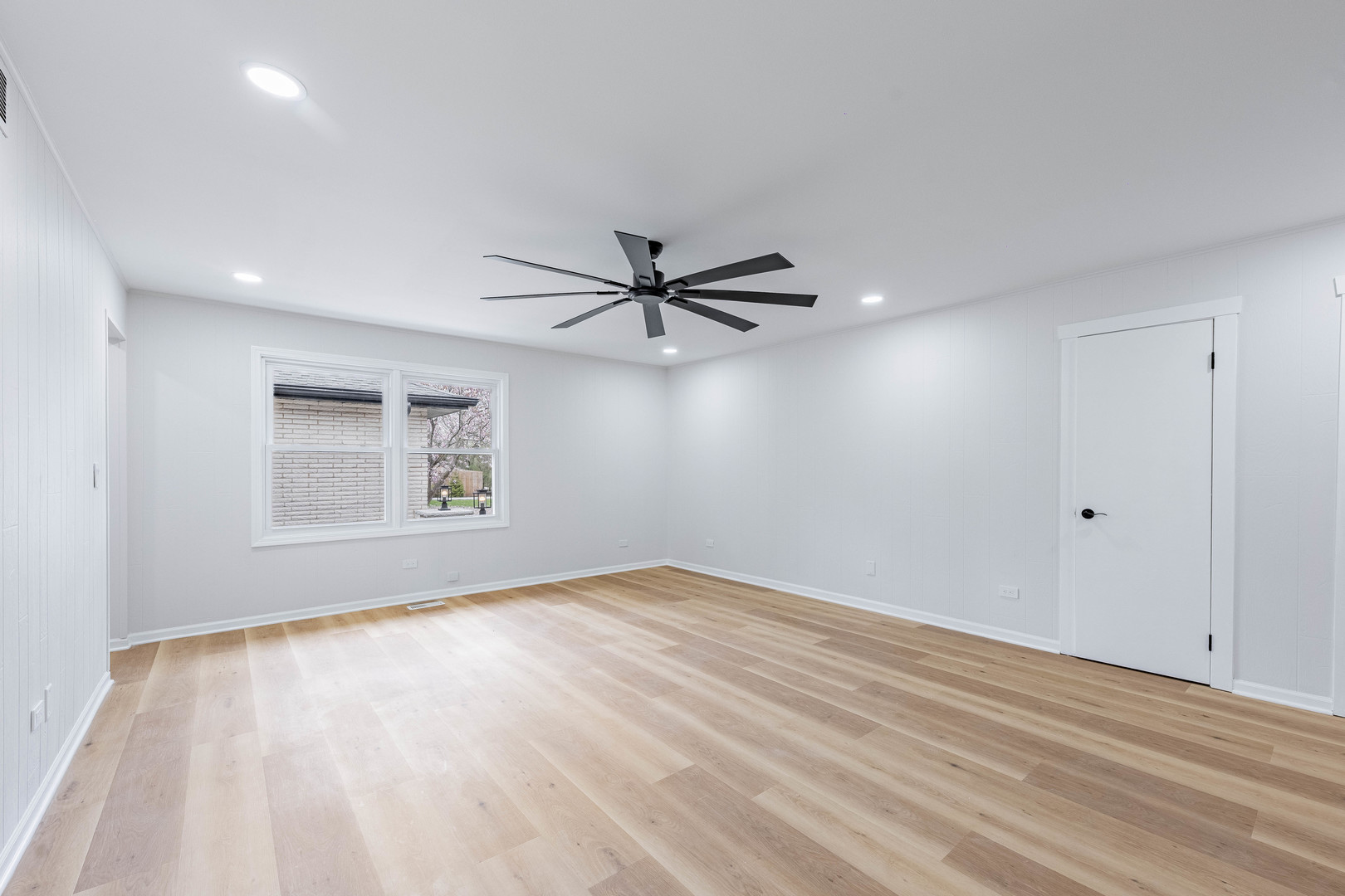 5S254 Middle Road Naperville, IL 60563 - Photo 4 of 45