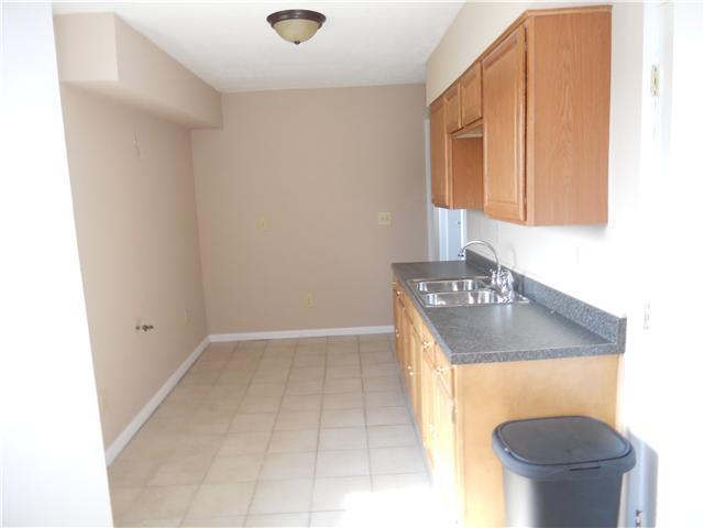 263 South Hamilton Road Columbus, OH 43230 - Photo 3 of 12