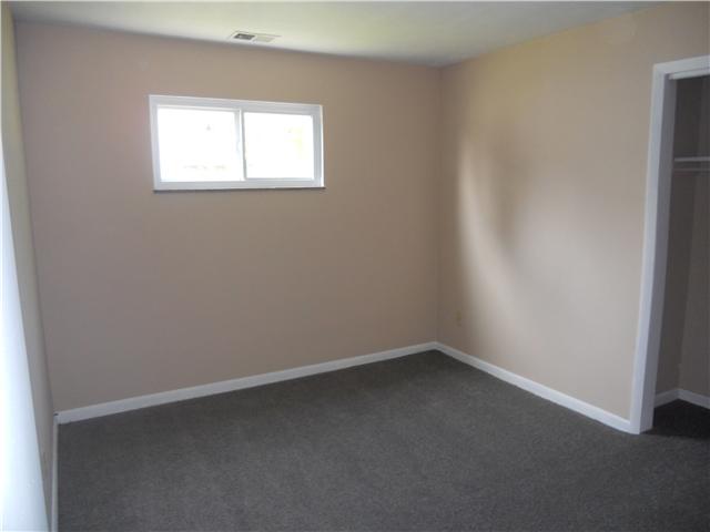 263 South Hamilton Road Columbus, OH 43230 - Photo 6 of 12