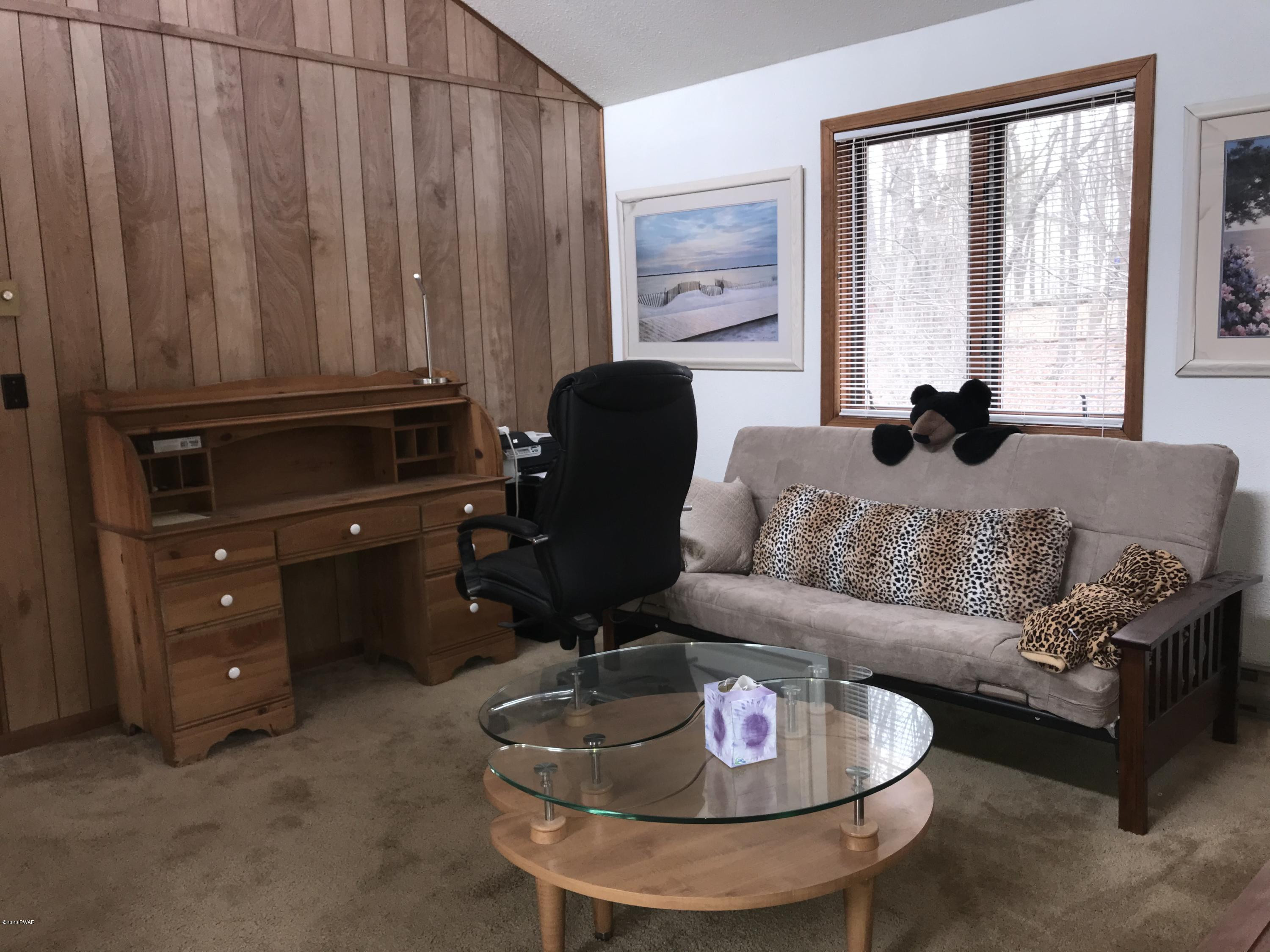 2016 Roamingwood Road Lake Ariel, PA 18436 - Photo 15 of 24