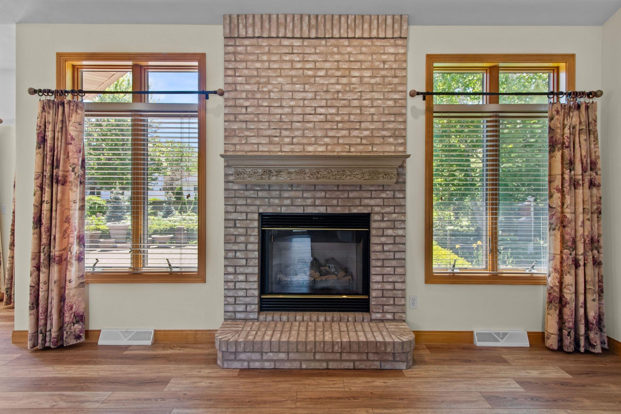 W5875 Sweet Clover Drive Appleton, WI 54915 - Photo 6 of 58